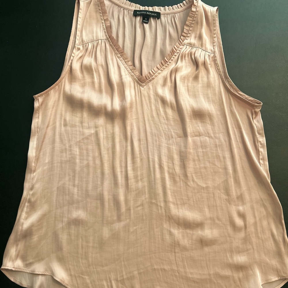 Banana Republic | Women's Champagne Sleeveless Top